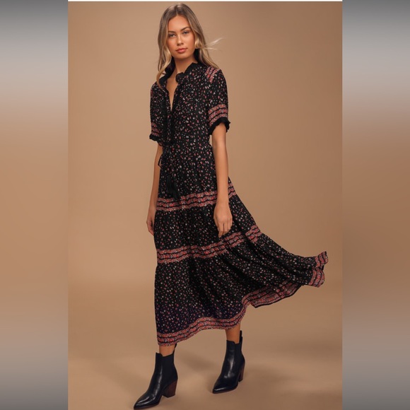 NWT Rare Feelings Black Floral Print Tiered Pleated Maxi Dress - Picture 3 of 4